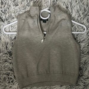 Forever 21 Gray Sleeveless Crop Polo Top